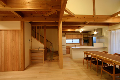 心地良い木の家」